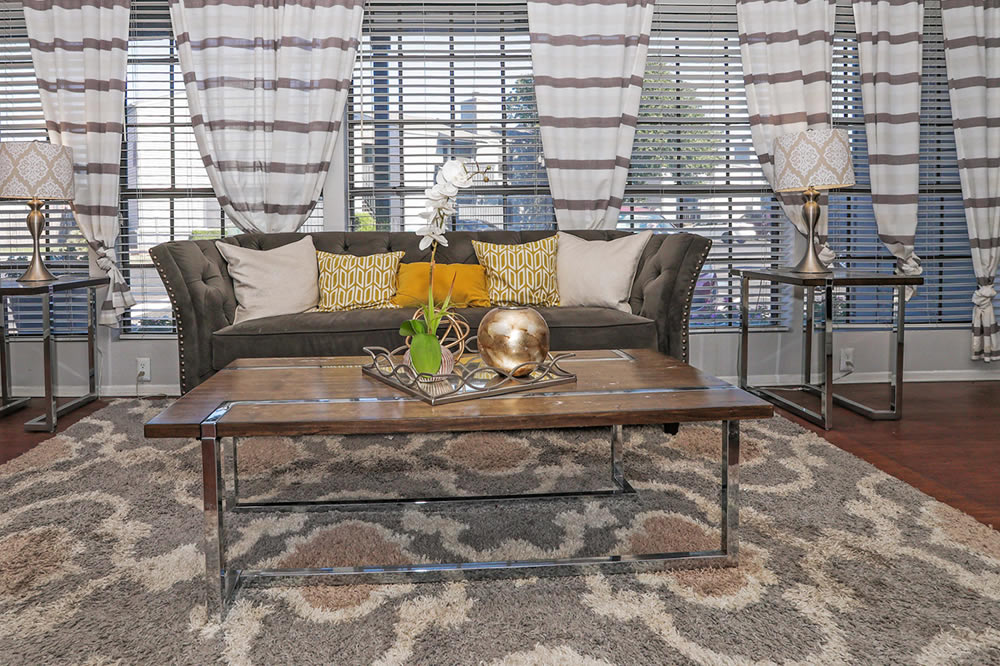 Photo of Leasing Center