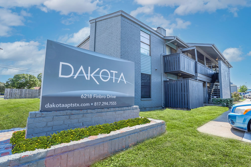 Dakota Apartments community exterior